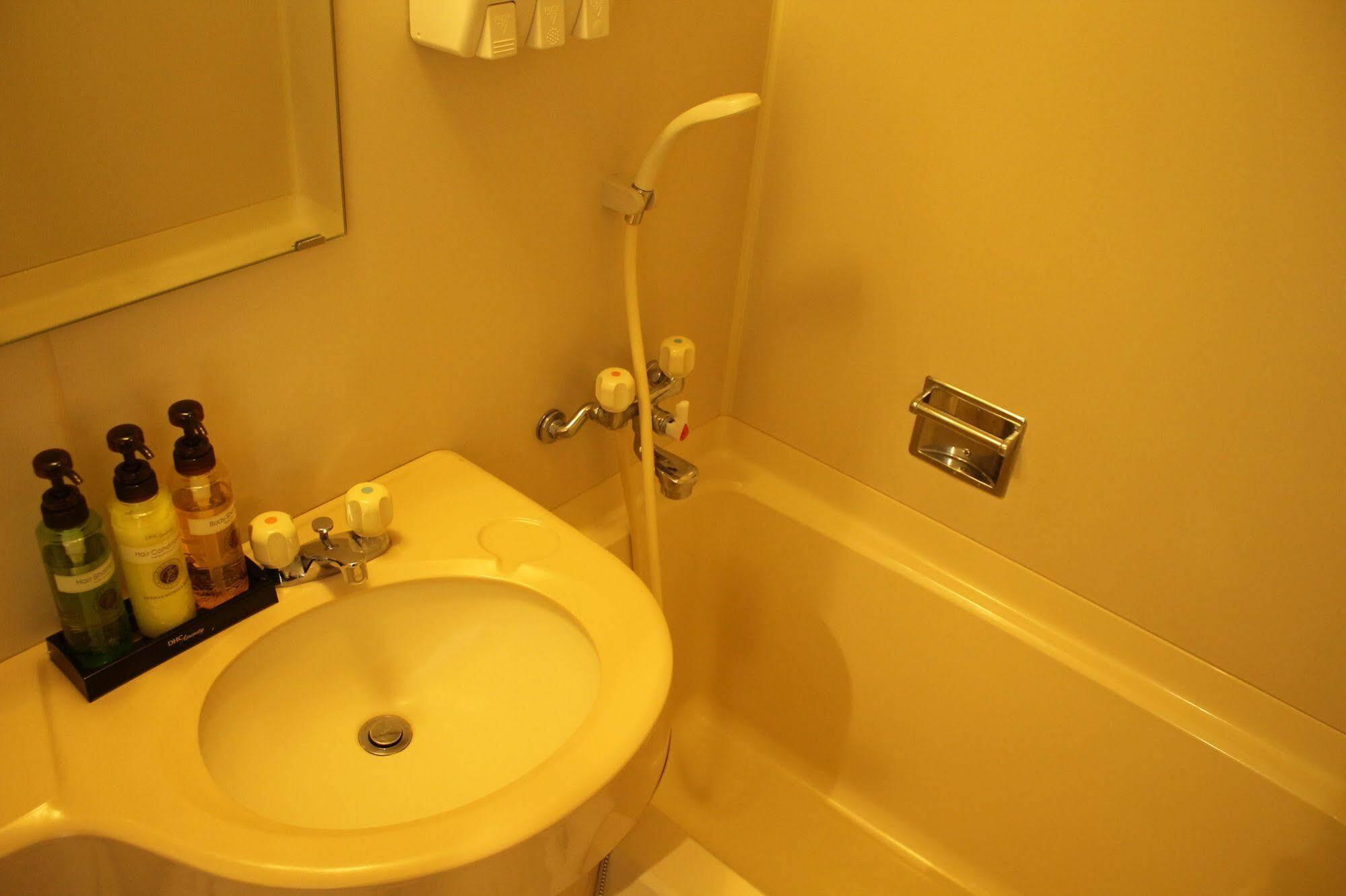 Hotel Livemax Budget Kagoshima Exterior foto