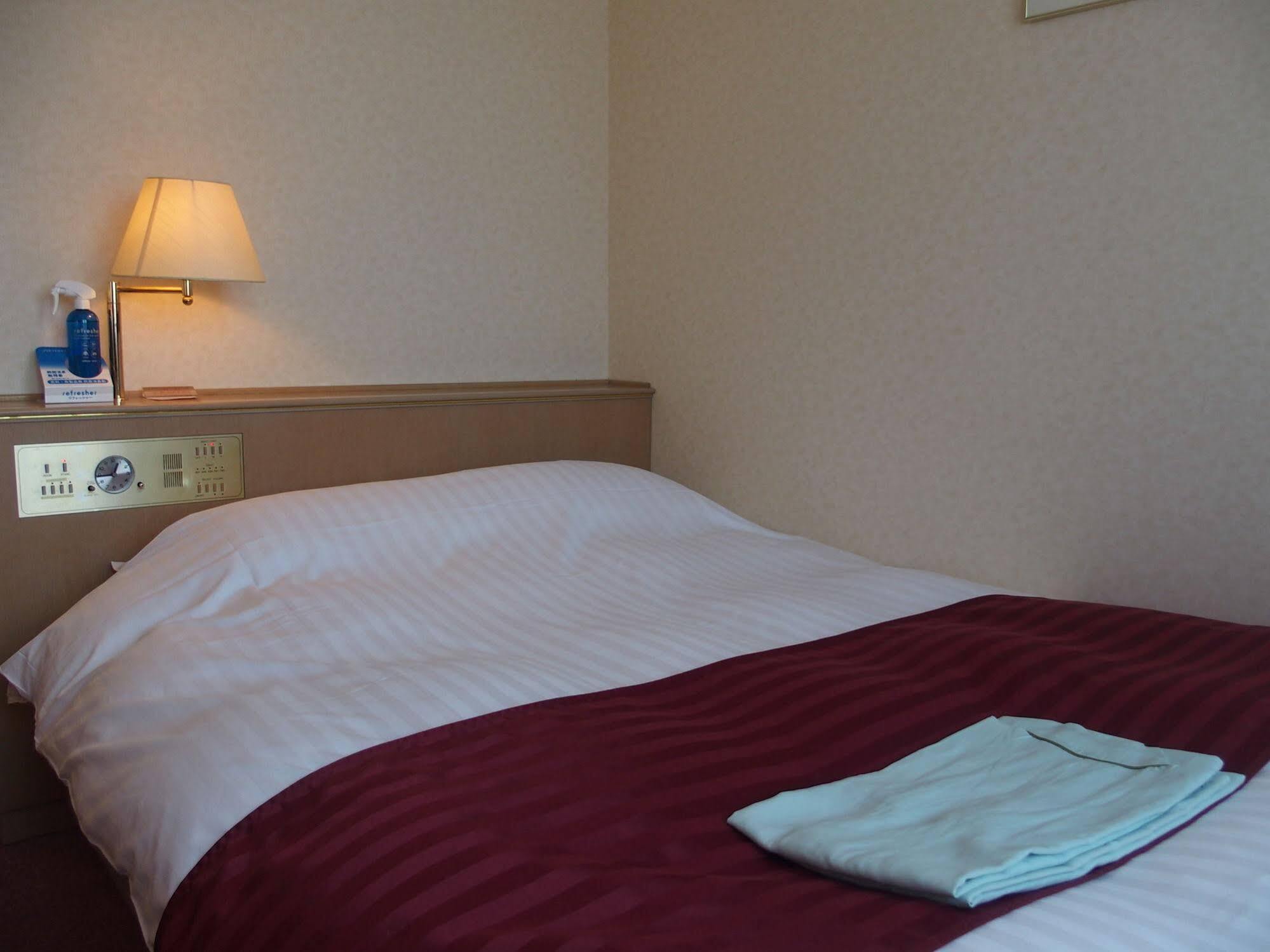 Hotel Livemax Budget Kagoshima Exterior foto