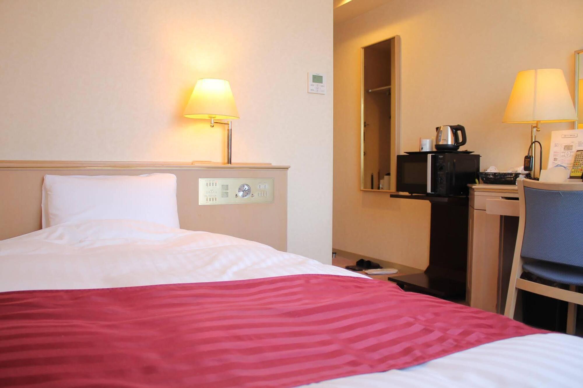 Hotel Livemax Budget Kagoshima Exterior foto