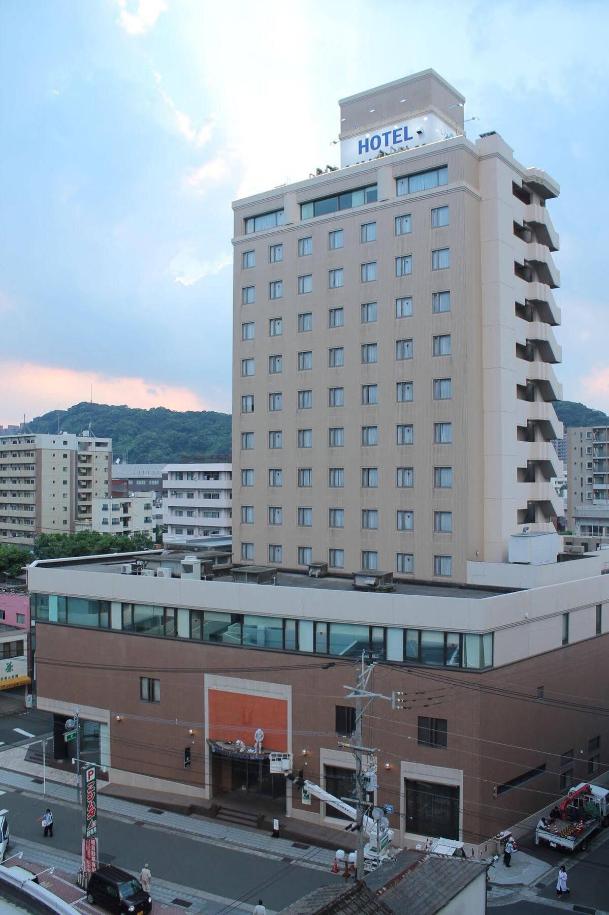 Hotel Livemax Budget Kagoshima Exterior foto